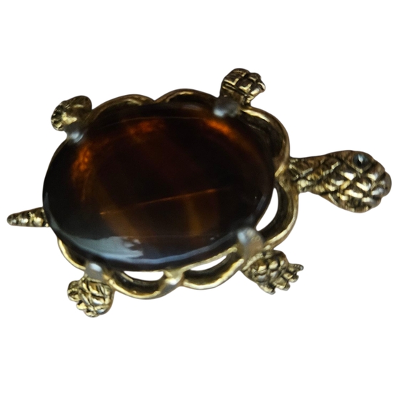 Pauline Rader Gold and Amber Brown  Glass Turtle Brooch - Picture 1 of 2